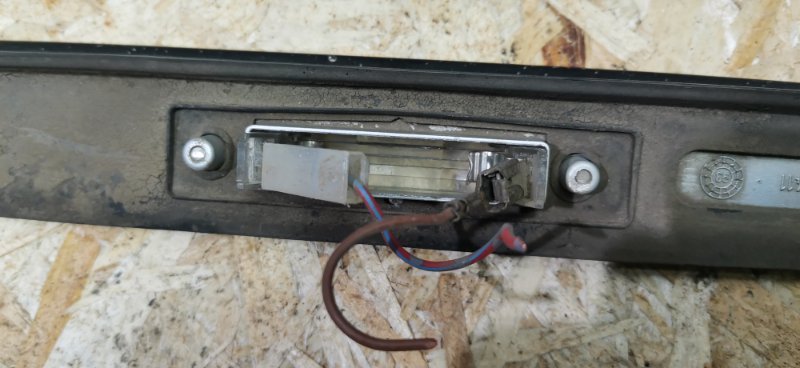 Подсветка номера Mercedes C180 1996 W202