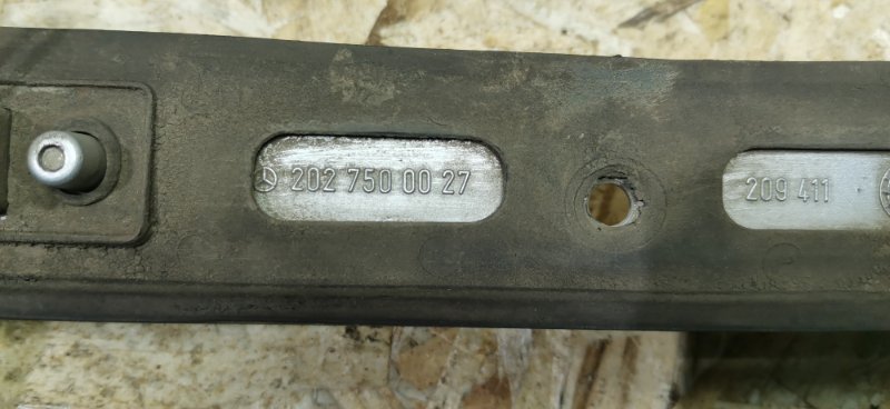 Подсветка номера Mercedes C180 1996 W202