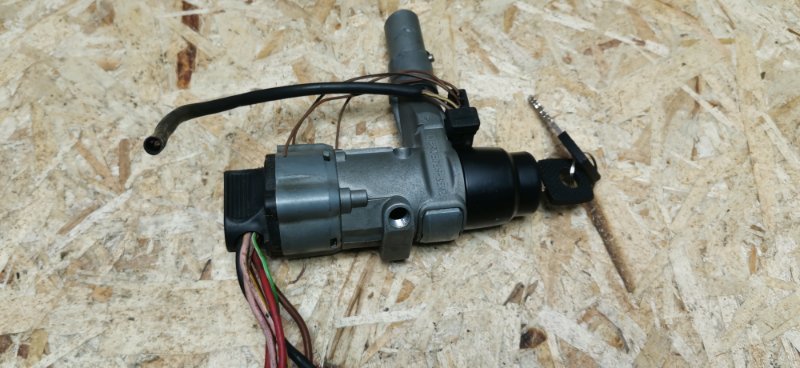 Замок зажигания с ключом Mercedes W124 1993 E320