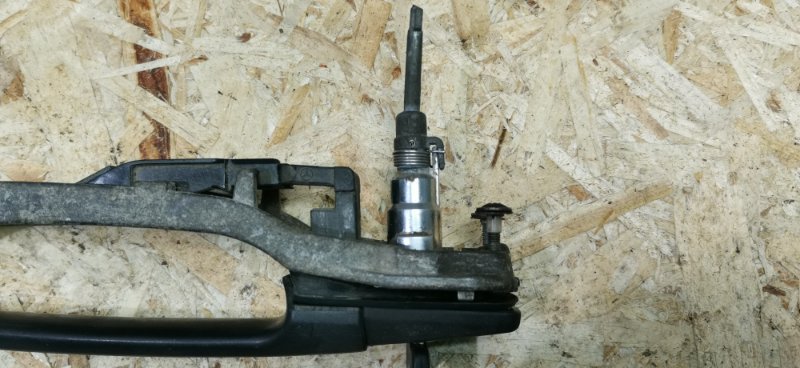 Ручка двери Mercedes W124 1993 E320