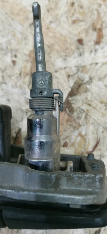 Ручка двери Mercedes W124 1993 E320