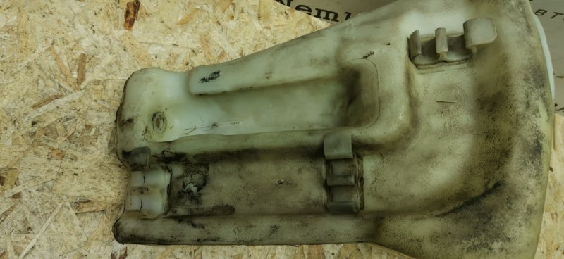 Бачок омывателя Mercedes C180 1996 W202