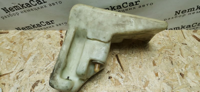 Бачок омывателя Mercedes C180 1996 W202