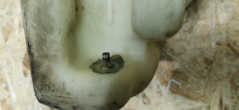 Бачок омывателя Mercedes C180 1996 W202