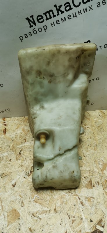 Бачок омывателя Mercedes C180 1996 W202