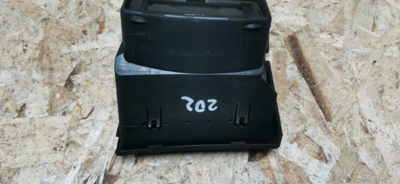 Дефлектор панели Mercedes C180 1996 W202