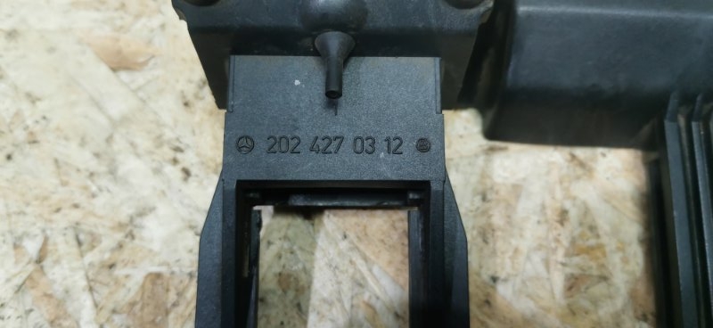 Ручка стояночного тормоза Mercedes C180 1996 W202