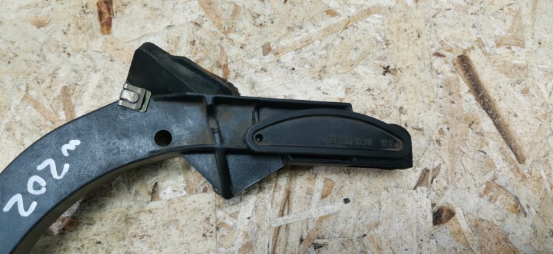 Педаль газа Mercedes C180 1996 W202