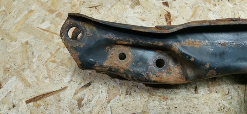 Рычаг подвески Mercedes C-Class 2000 W203