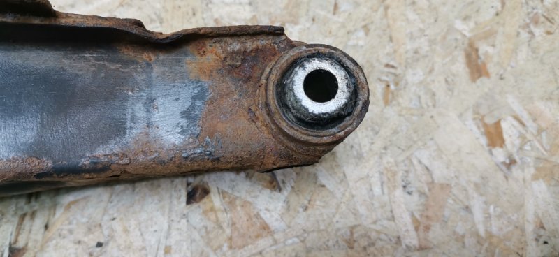 Рычаг подвески Mercedes C-Class 2000 W203