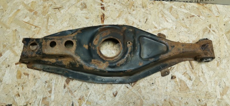 Рычаг подвески Mercedes C-Class 2000 W203