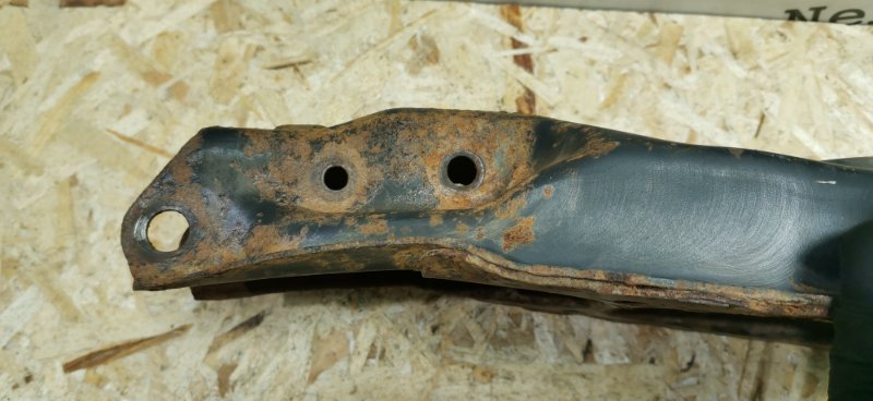 Рычаг подвески Mercedes C-Class 2000 W203