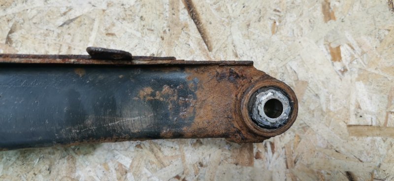 Рычаг подвески Mercedes C-Class 2000 W203