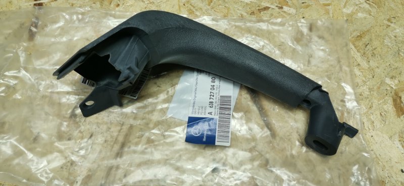 Ручка двери Mercedes Vito 638