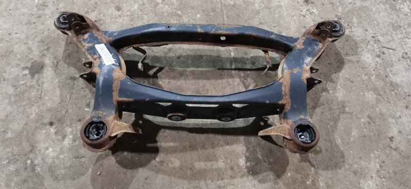 Балка подвески Mercedes C180 1996 W202