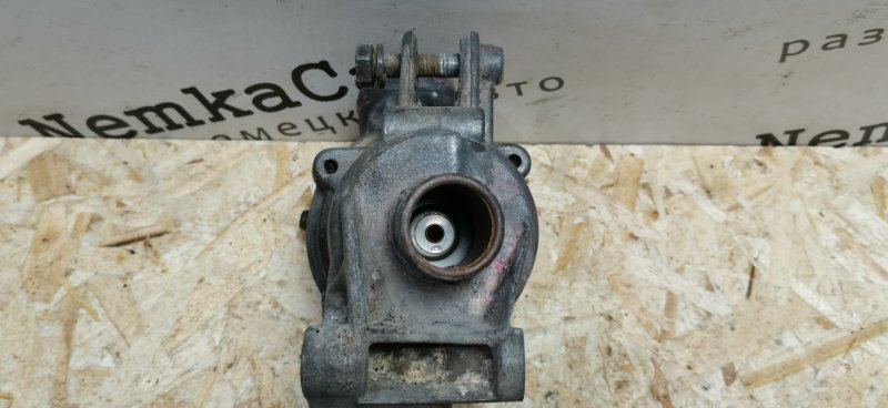 Термостат Mercedes C180 1996 W202