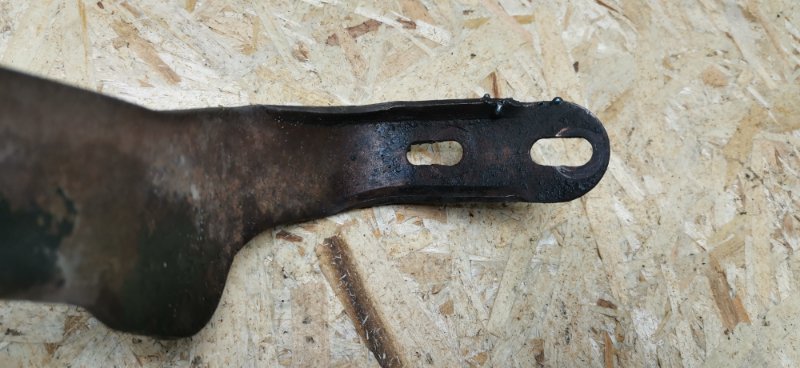 Кронштейн глушителя Mercedes C180 1996 W202