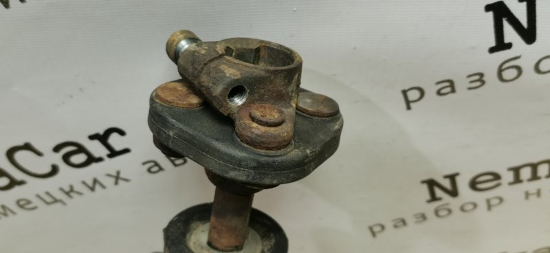 Рулевой вал Mercedes C180 1996 W202