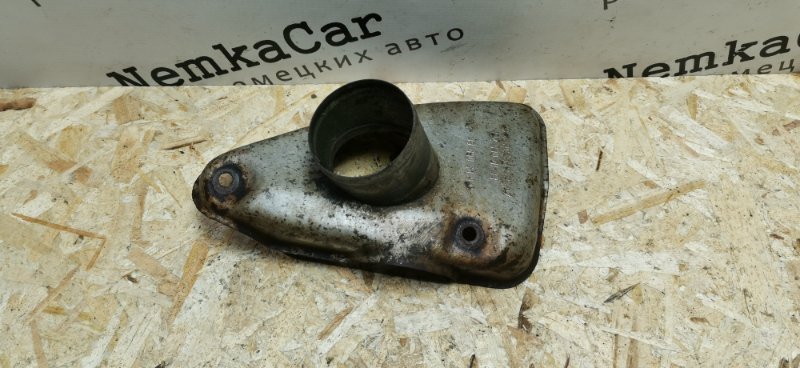 Экран тепловой Mercedes W123 1982 СЕДАН