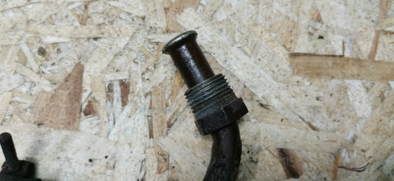 Трубки ГУР Mercedes w123 1980 Седан