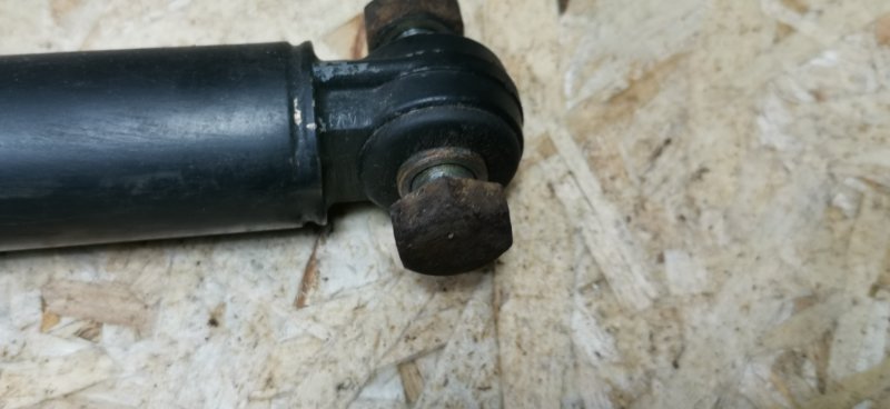 Демпфер рулевой Mercedes w123 1980 Седан