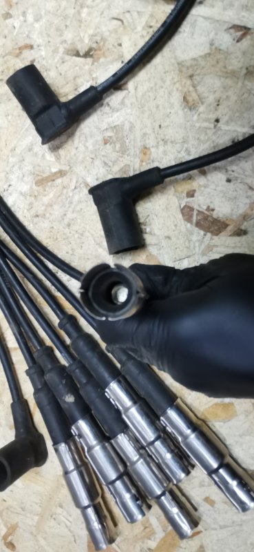 Провода высоковольтные Mercedes W124 1989 E260