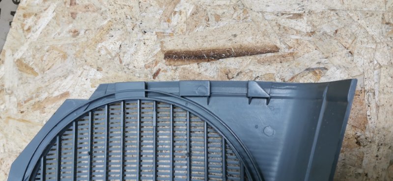 Решетка динамика Mercedes C180 1996 W202