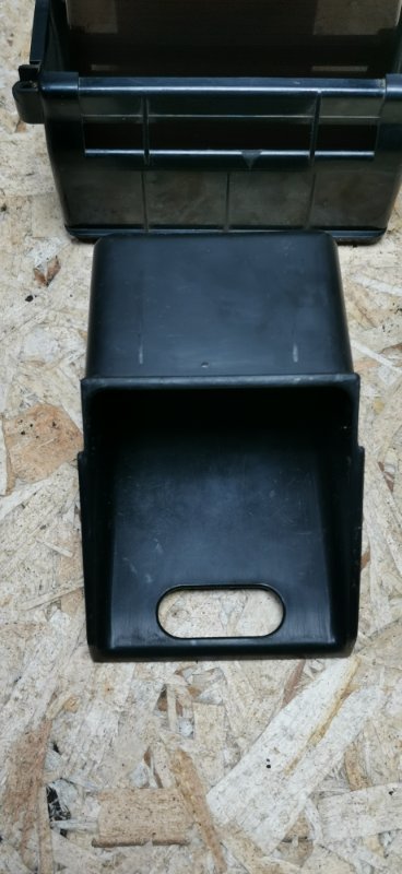 Бардачок малый Mercedes C180 1996 W202