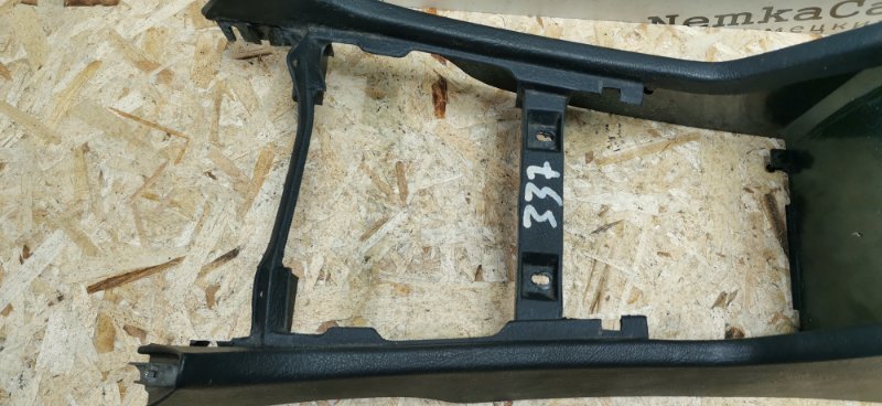 Центральная консоль Mercedes C180 1996 W202