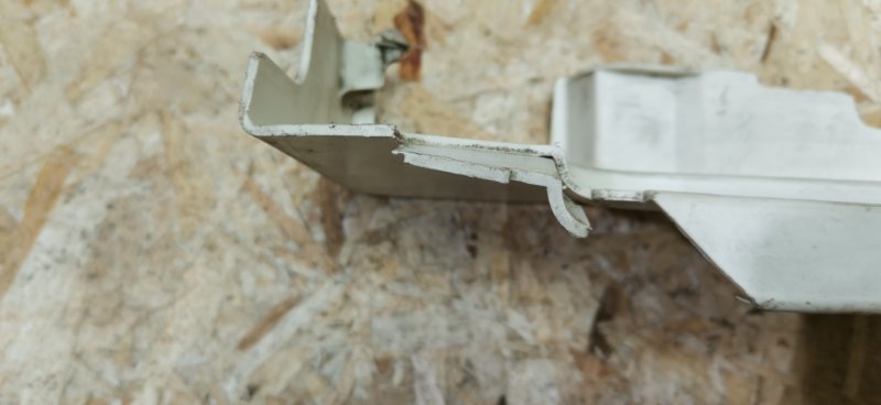 Крышка активатора замка Mercedes W124 1993 E320