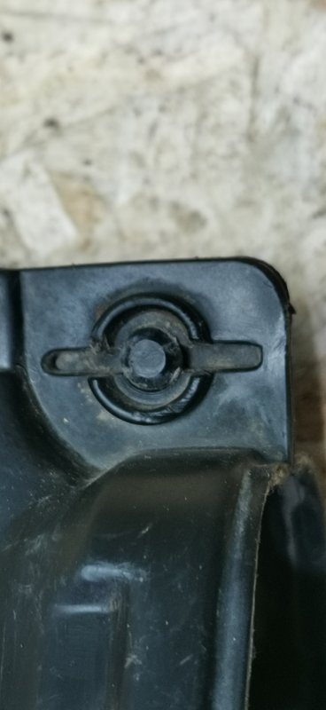 Крышка катушки зажигания Mercedes w123 1980 Седан