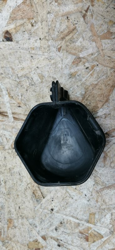 Крышка катушки зажигания Mercedes w123 1980 Седан