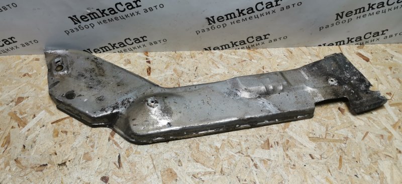 Экран тепловой Mercedes w123 1980 Седан