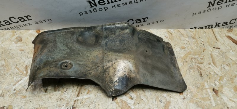 Экран тепловой Mercedes w123 1980 Седан