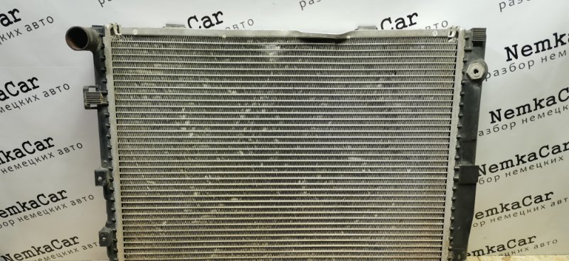 Радиатор Mercedes W124 1993 250D
