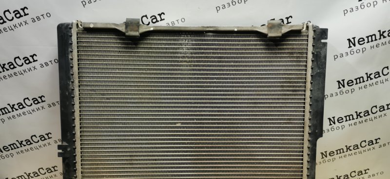 Радиатор Mercedes W124 1993 250D