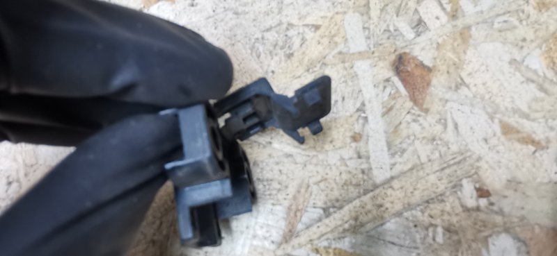 Корпус разъема Mercedes W124 1992