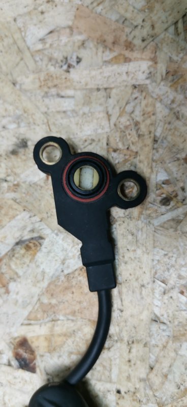 Датчик положения дроссельной заслонки Mercedes E-Class W124