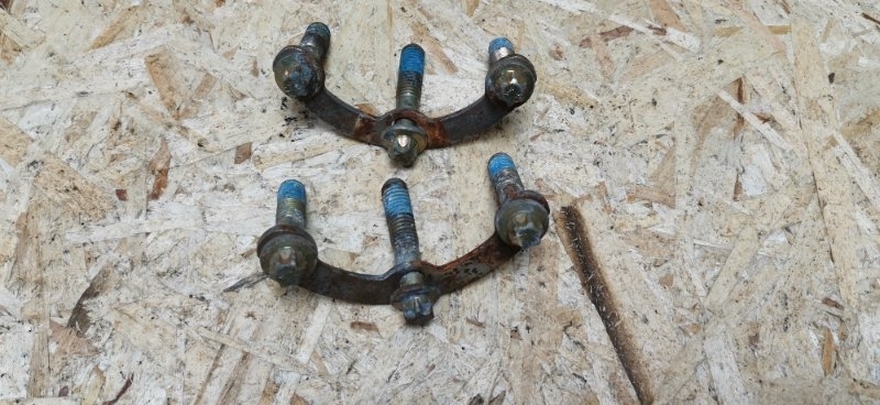 Болты крепления привода Mercedes W124 1993 W124T