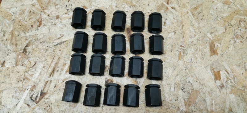 Колпачок на болт колеса OPEL ASTRA H 2007 GTC