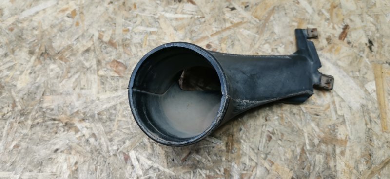 Воздухозаборник BMW 5-Series 1996 E39