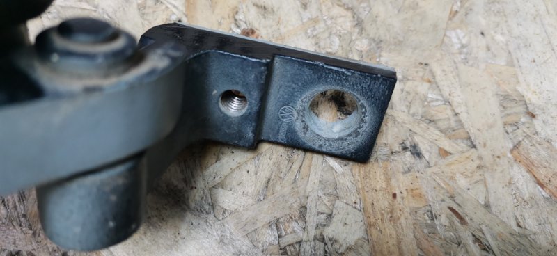 Петля двери AUDI A6 1998 C5