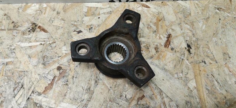 Фланец редуктора Mercedes C180 1996 W202