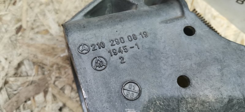 Педаль тормоза Mercedes C180 1996 W202