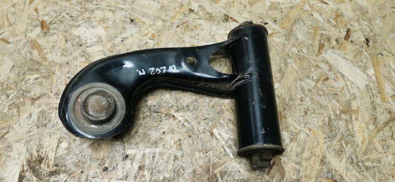 Рычаг подвески Mercedes C180 1996 W202