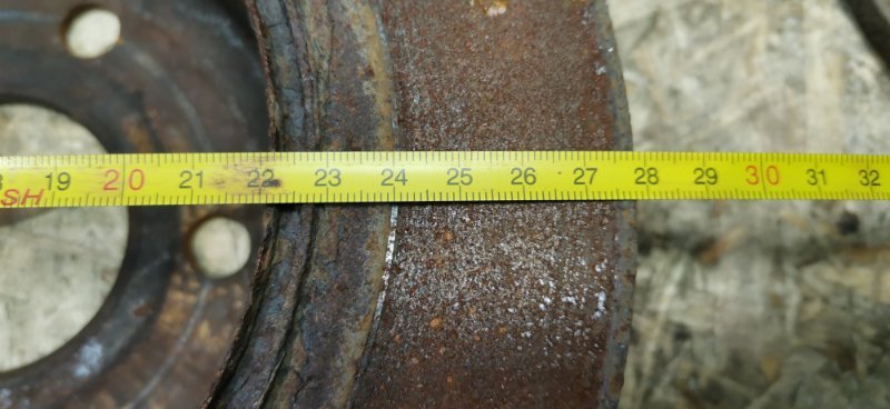 Тормозные диски Mercedes w123 1980 Седан