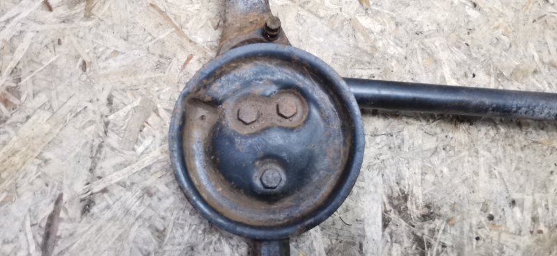 Рычаг подвески Mercedes w123 1980 Седан