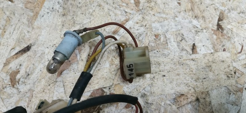 Проводка фары Mercedes W124 1989 E260