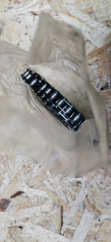 Цепь ГРМ Mercedes W123 1980