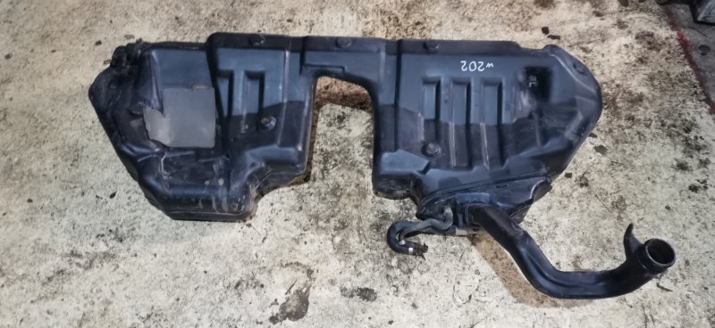 Топливный бак Mercedes C180 1996 W202